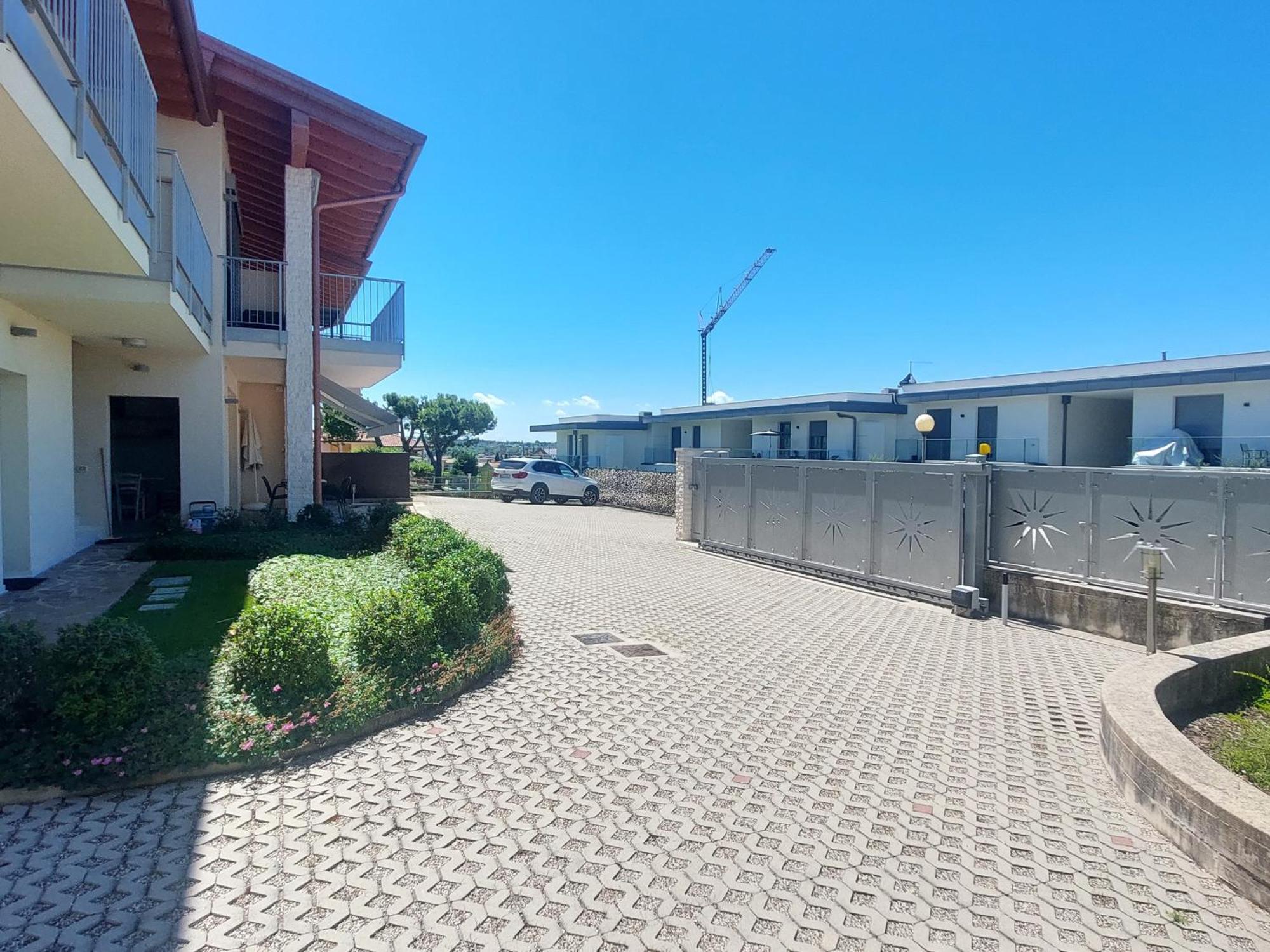 Apartment Brezza Di Lago - Regarda Travel Lazise Exterior photo